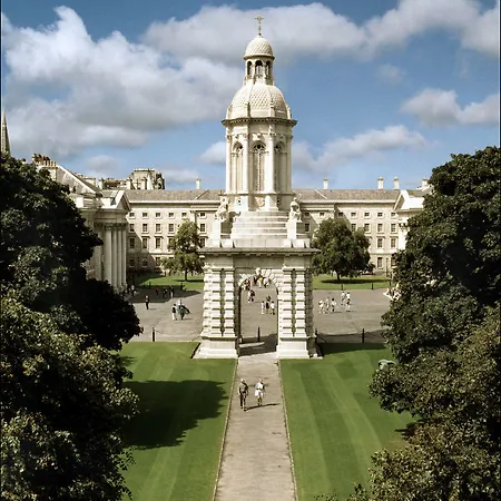 Trinity College Campus 2* Dublín